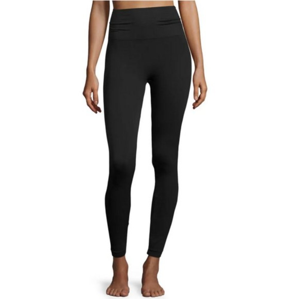Spanx Look At Me Now Seamless Leggings in Black - S   NWT